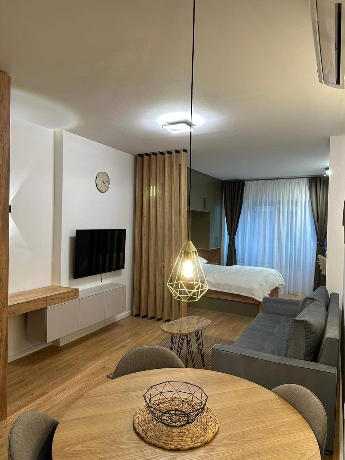 Nanda Studio Apartment - Free Private Parking موستار المظهر الخارجي الصورة