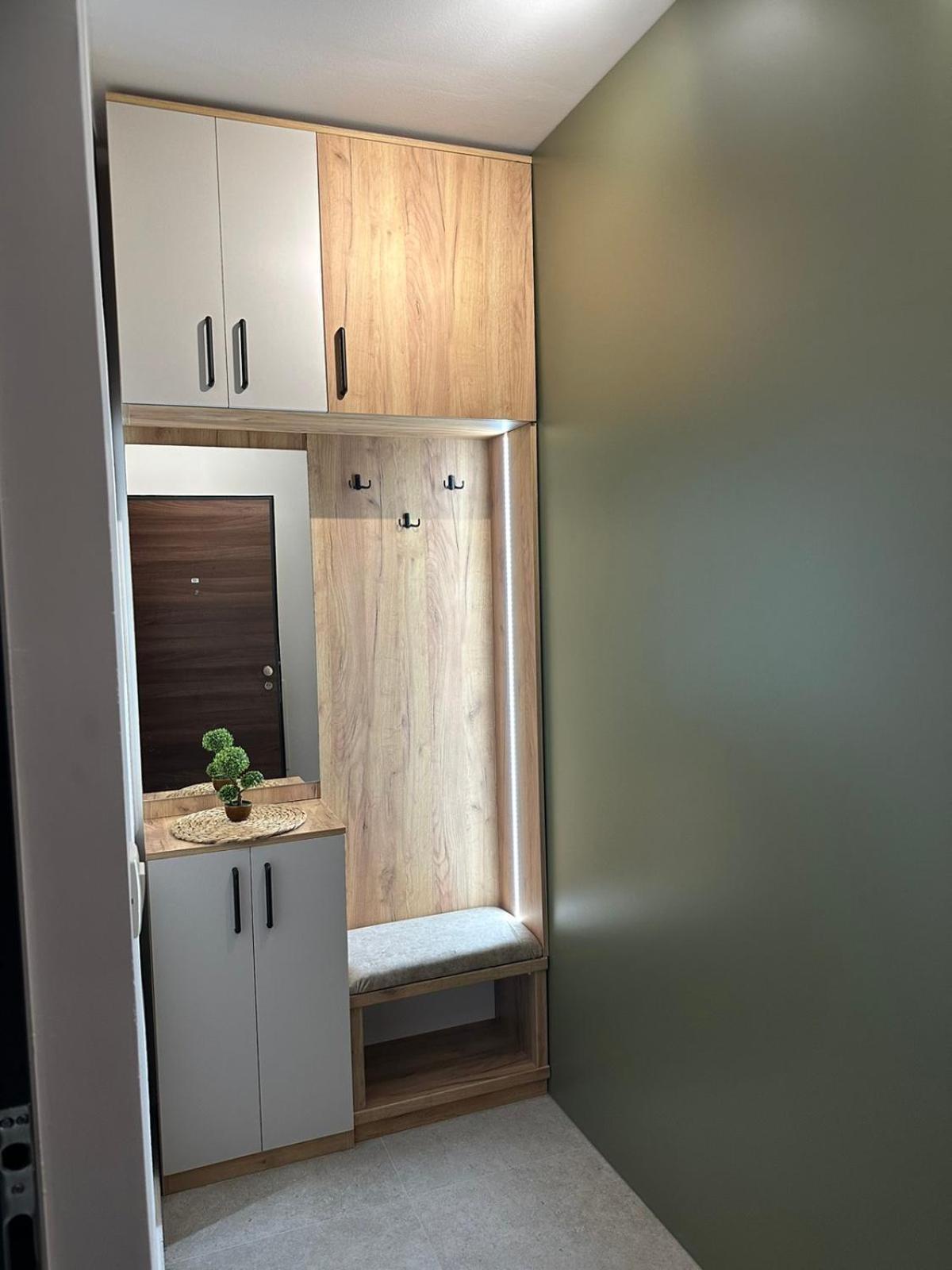 Nanda Studio Apartment - Free Private Parking موستار المظهر الخارجي الصورة